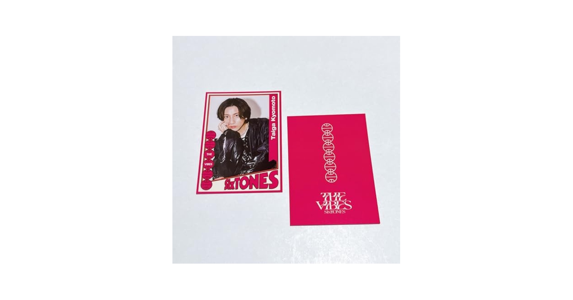 Amazon.co.jp: 京本大我 フォトカード トレカ 2枚 THE VIBES